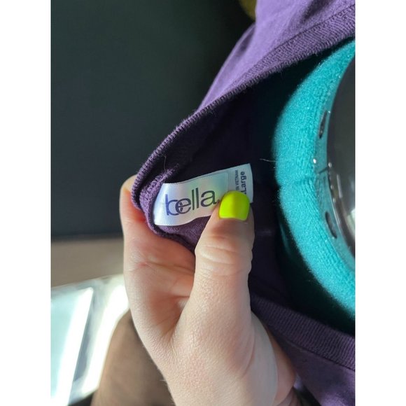 Unicorn on Pink Roller Skates Screenprinted Purple Shirt with Cutoff Sleeves - Picture 5 of 6